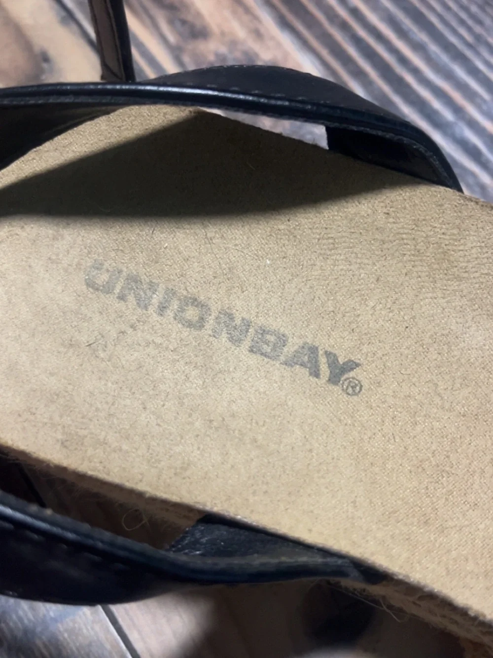 UNIONBAY Black Ruffle Espadrille Platform Sandals
